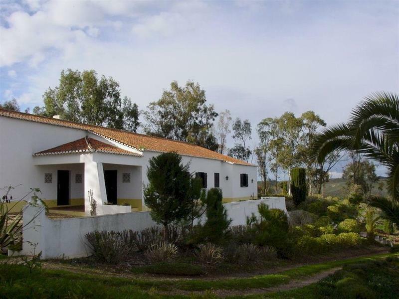 Gasthaus Herdade De Vale Covo - Agroturismo Mértola Exterior foto